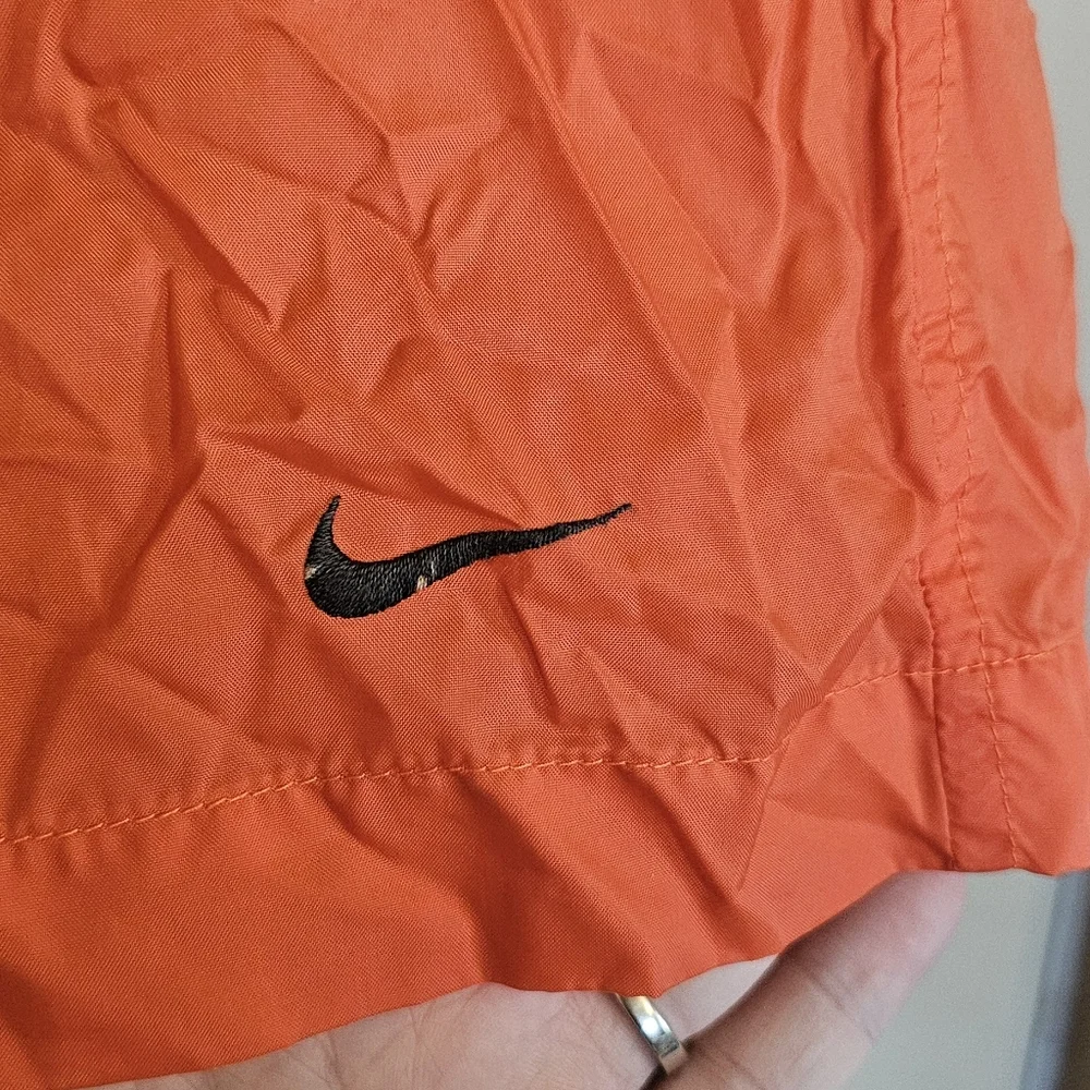 NIKE Men's Swim Trunks Shorts Size L LINED Orange Side Pockets Back Zip Pocket